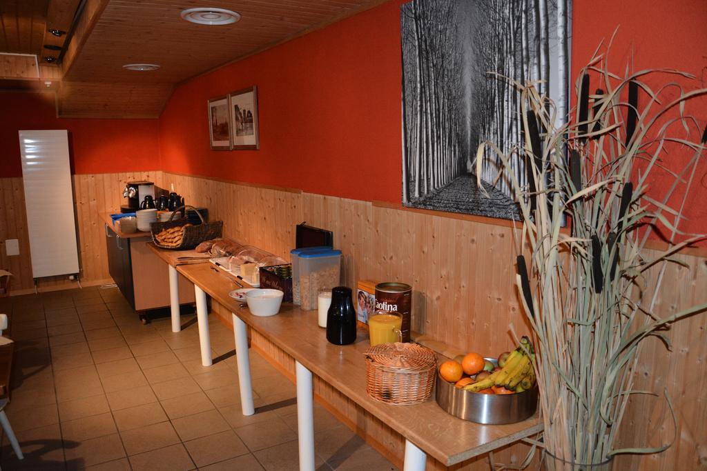 Hotel Restaurant Walliser Sonne Reckingen Zewnętrze zdjęcie
