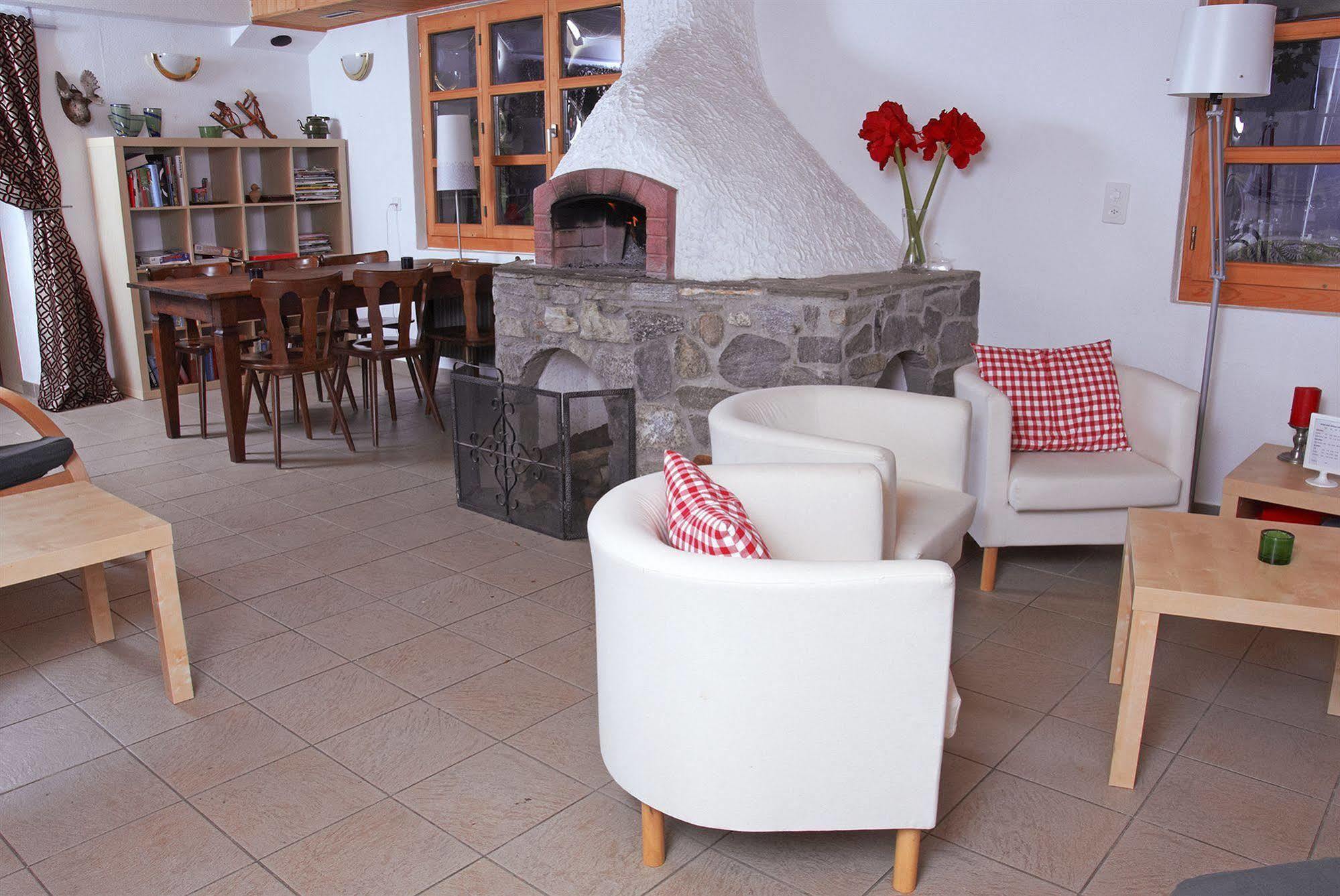 Hotel Restaurant Walliser Sonne Reckingen Zewnętrze zdjęcie